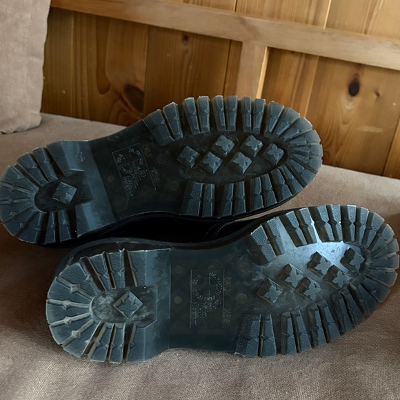 Dr. Martens 1461 Quad Retro Platforms - Picture 7 of 9